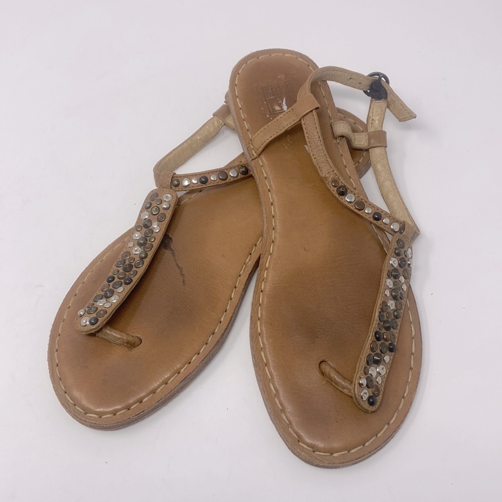 Frye Tan Leather Studded Thong Sandals Size 8.5